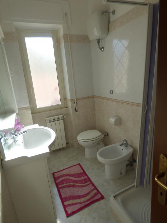 Bed and Breakfast La Darsena Di Fiumicino Zimmer foto